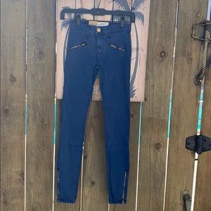 CURRENT/ELLIOTT THE SOHO ZIP STILETTO 23